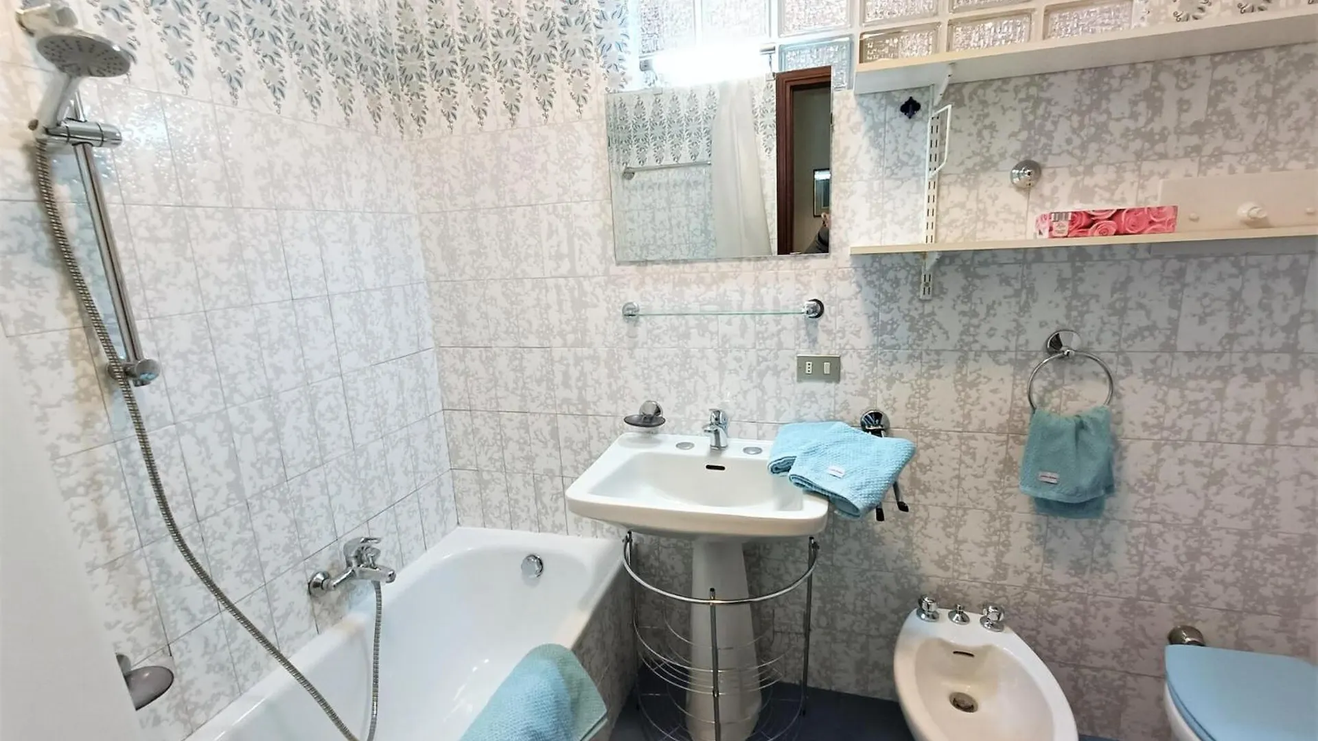 Home In Maccagno Con Pino E Veddasca With Garden Apartment